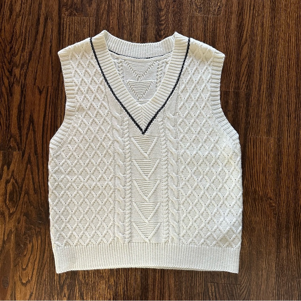 Oversized sweater vest